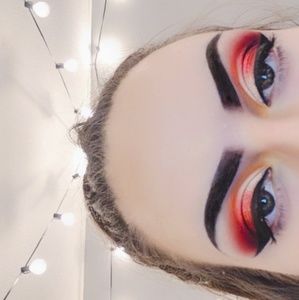 Meet your Posher, Devin